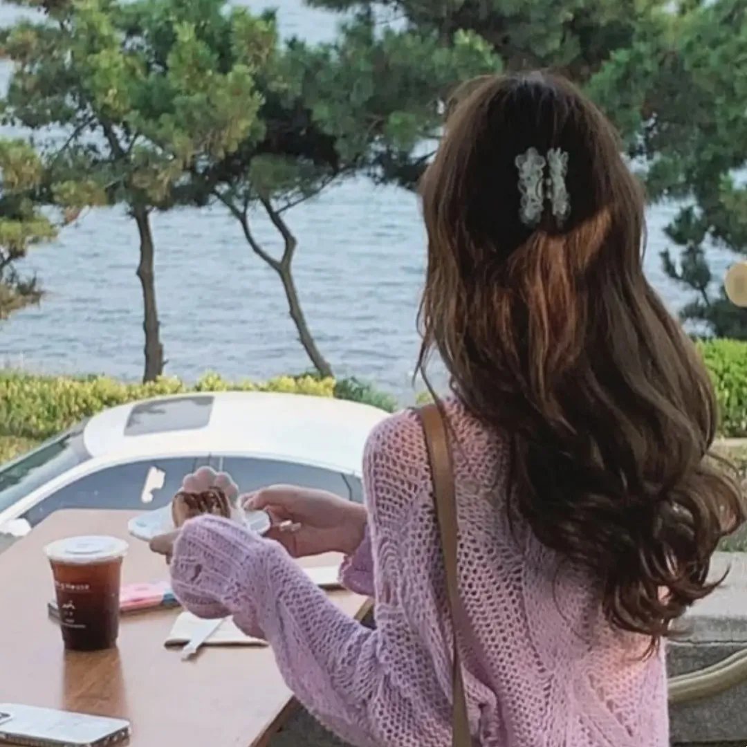 花与爱丽丝